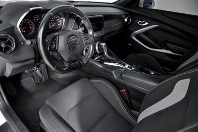 2023 Chevrolet Camaro LT1   - Photo 20 - Joliet, IL 60435