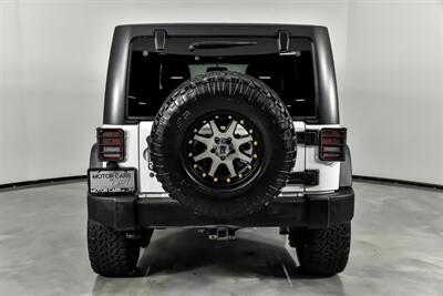 2013 Jeep Wrangler Unlimited Sport   - Photo 11 - Joliet, IL 60435