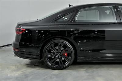2025 Audi S8 4.0T quattro-RED GUTS! - Photo 13 - Joliet, IL 60435