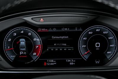 2025 Audi S8 4.0T quattro-RED GUTS! - Photo 31 - Joliet, IL 60435