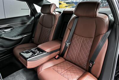 2025 Audi S8 4.0T quattro-RED GUTS! - Photo 25 - Joliet, IL 60435