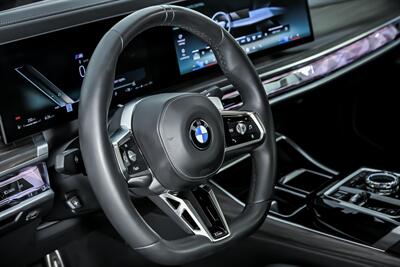 2024 BMW 760i xDrive   - Photo 25 - Joliet, IL 60435