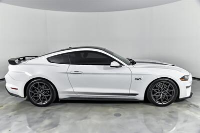 2019 Ford Mustang GT   - Photo 14 - Joliet, IL 60435