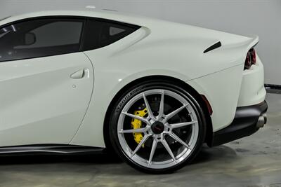 2018 Ferrari 812 Superfast -RACING SEATS! - Photo 9 - Joliet, IL 60435