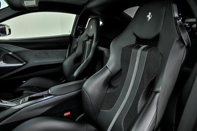 2018 Ferrari 812 Superfast -RACING SEATS! - Photo 22 - Joliet, IL 60435
