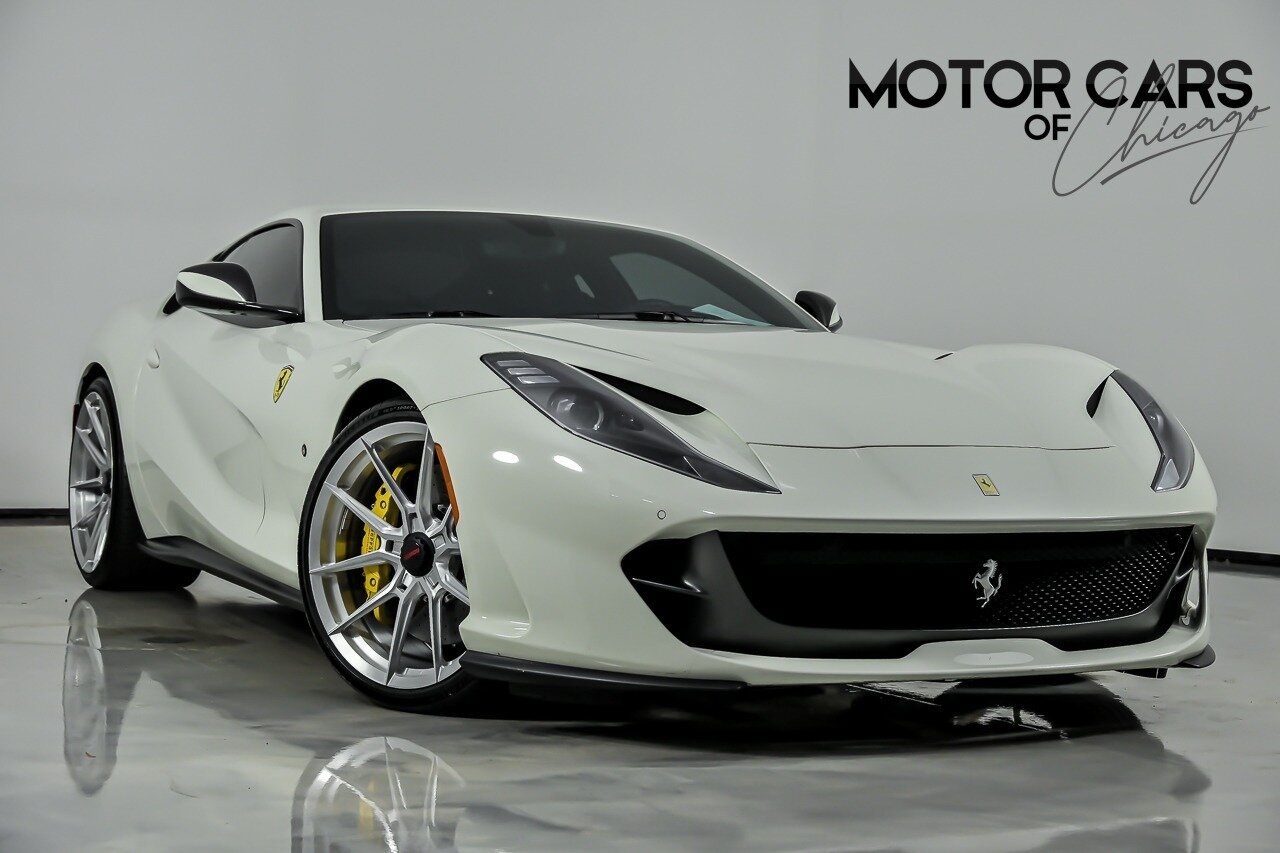 2018 Ferrari 812 Superfast -RACING SEATS!   - Photo 1 - Joliet, IL 60435