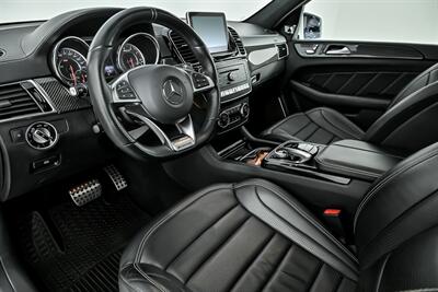 2016 Mercedes-Benz AMG GLE 63   - Photo 21 - Joliet, IL 60435