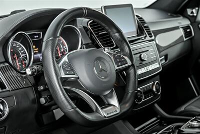 2016 Mercedes-Benz AMG GLE 63   - Photo 26 - Joliet, IL 60435