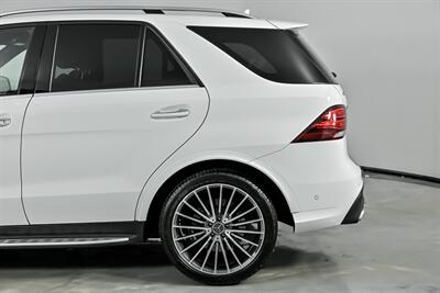 2016 Mercedes-Benz AMG GLE 63   - Photo 9 - Joliet, IL 60435