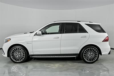 2016 Mercedes-Benz AMG GLE 63   - Photo 8 - Joliet, IL 60435