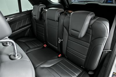2016 Mercedes-Benz AMG GLE 63   - Photo 25 - Joliet, IL 60435