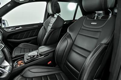 2016 Mercedes-Benz AMG GLE 63   - Photo 23 - Joliet, IL 60435