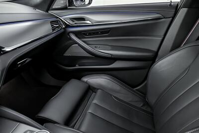 2022 BMW M5 COMPETITION   - Photo 39 - Joliet, IL 60435