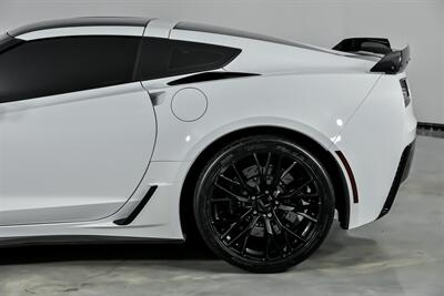 2016 Chevrolet Corvette Z06 - Photo 9 - Joliet, IL 60435