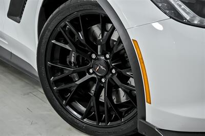 2016 Chevrolet Corvette Z06 - Photo 4 - Joliet, IL 60435