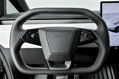 2024 Tesla Cybertruck Cyberbeast   - Photo 26 - Joliet, IL 60435