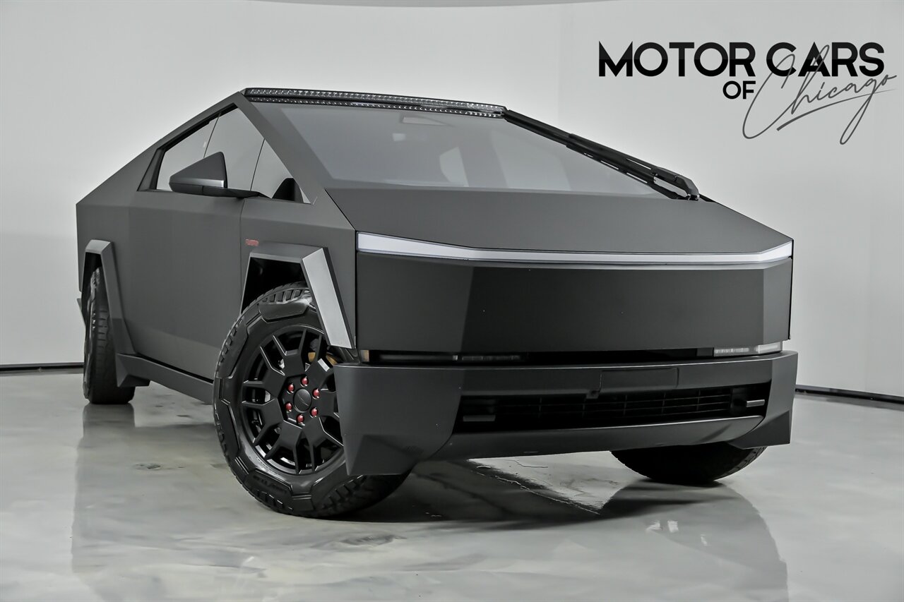 2024 Tesla Cybertruck Cyberbeast - Photo 1 - Joliet, IL 60435