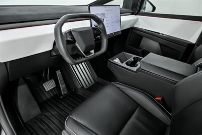 2024 Tesla Cybertruck Cyberbeast   - Photo 19 - Joliet, IL 60435