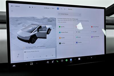 2024 Tesla Cybertruck Cyberbeast   - Photo 27 - Joliet, IL 60435