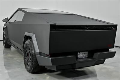 2024 Tesla Cybertruck Cyberbeast   - Photo 10 - Joliet, IL 60435