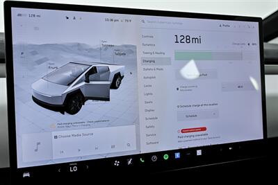 2024 Tesla Cybertruck Cyberbeast   - Photo 33 - Joliet, IL 60435