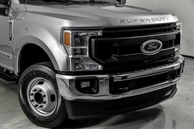 2022 Ford F-350 Super Duty XL   - Photo 3 - Joliet, IL 60435