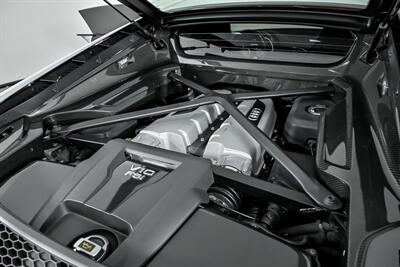2021 Audi R8 5.2 V10 - Photo 17 - Joliet, IL 60435
