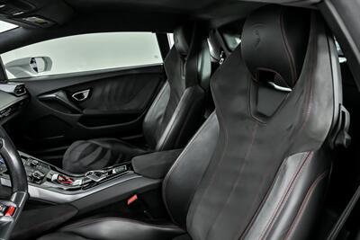 2015 Lamborghini Huracan LP 610-4   - Photo 25 - Joliet, IL 60435
