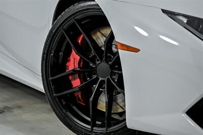 2015 Lamborghini Huracan LP 610-4   - Photo 4 - Joliet, IL 60435