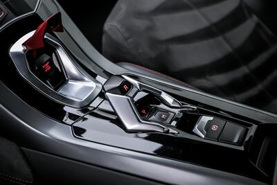 2015 Lamborghini Huracan LP 610-4   - Photo 38 - Joliet, IL 60435