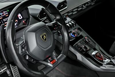 2015 Lamborghini Huracan LP 610-4   - Photo 26 - Joliet, IL 60435