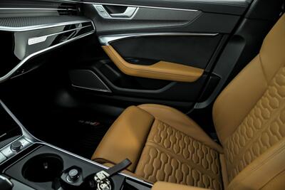 2025 Audi RS 6 Avant performance 4.0T quattro Avant-INSANE $170K MSRP-STEALTH PPF!   - Photo 40 - Joliet, IL 60435