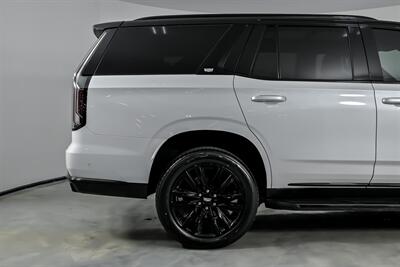 2021 Cadillac Escalade Sport   - Photo 13 - Joliet, IL 60435