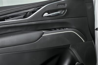 2021 Cadillac Escalade Sport   - Photo 18 - Joliet, IL 60435