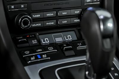 2019 Porsche 911 Targa 4S   - Photo 38 - Joliet, IL 60435