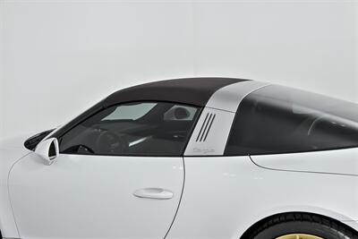2019 Porsche 911 Targa 4S   - Photo 20 - Joliet, IL 60435