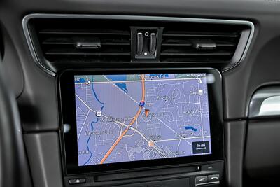 2019 Porsche 911 Targa 4S   - Photo 35 - Joliet, IL 60435