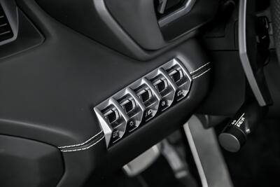 2015 Lamborghini Aventador LP 700-4   - Photo 23 - Joliet, IL 60435