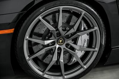 2015 Lamborghini Aventador LP 700-4   - Photo 18 - Joliet, IL 60435