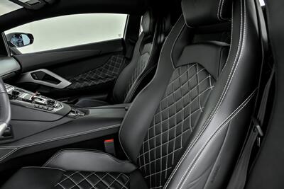 2015 Lamborghini Aventador LP 700-4   - Photo 22 - Joliet, IL 60435