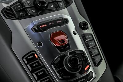 2015 Lamborghini Aventador LP 700-4   - Photo 41 - Joliet, IL 60435