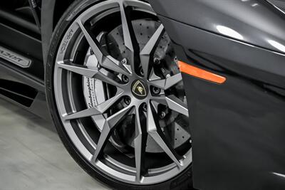 2015 Lamborghini Aventador LP 700-4   - Photo 4 - Joliet, IL 60435