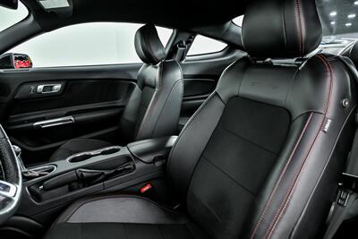 2021 Ford Mustang GT Premium-CALIFORNIA SPECIAL!   - Photo 22 - Joliet, IL 60435