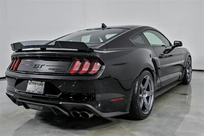 2021 Ford Mustang GT Premium-CALIFORNIA SPECIAL!   - Photo 12 - Joliet, IL 60435