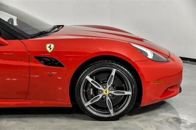 2013 Ferrari California   - Photo 15 - Joliet, IL 60435