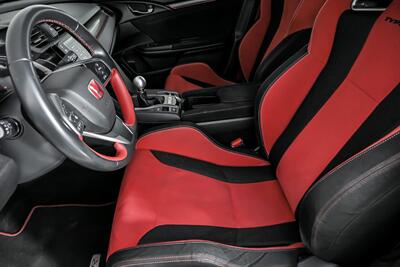 2018 Honda Civic Type R Touring   - Photo 19 - Joliet, IL 60435