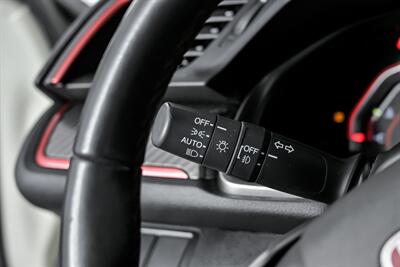 2018 Honda Civic Type R Touring   - Photo 26 - Joliet, IL 60435