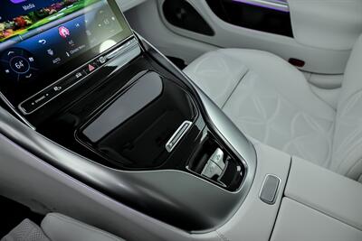 2026 Mercedes-Benz Mercedes-Maybach SL 680   - Photo 40 - Joliet, IL 60435
