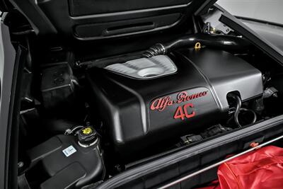 2020 Alfa Romeo 4C Spider   - Photo 16 - Joliet, IL 60435
