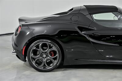 2020 Alfa Romeo 4C Spider   - Photo 13 - Joliet, IL 60435